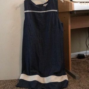 Women’s casual dress